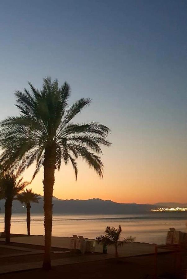דירת נופש אילת -אלמוג Almog Suite In Eilat Close To Red Sea - דירת נופש אלמוג מרחק נגיעה מהים 외부 사진