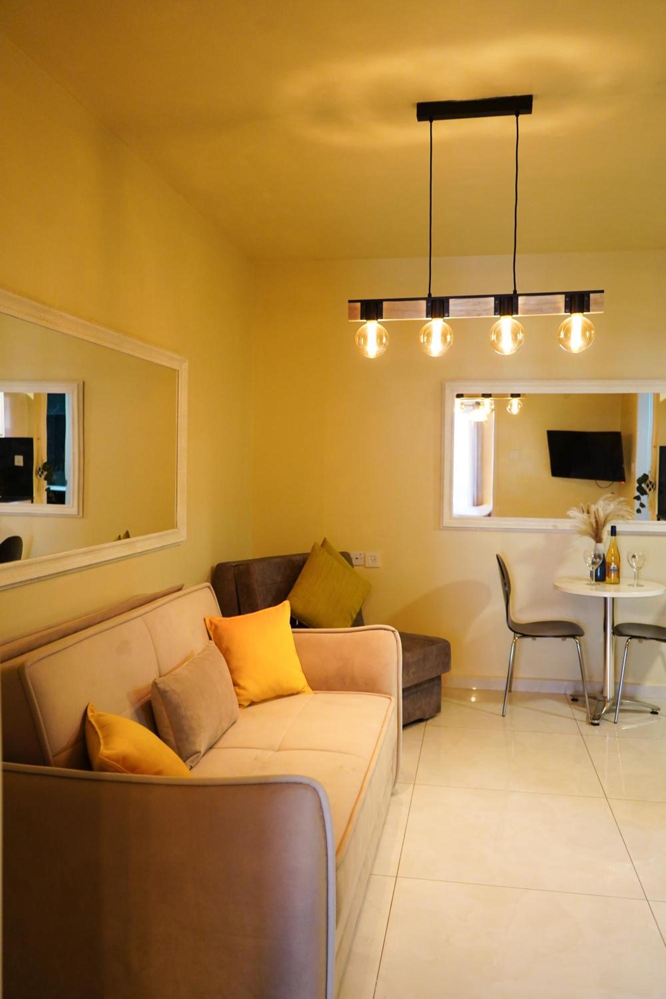 דירת נופש אילת -אלמוג Almog Suite In Eilat Close To Red Sea - דירת נופש אלמוג מרחק נגיעה מהים 외부 사진